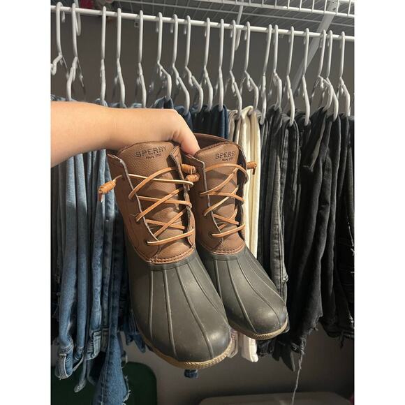 Sperry Women's Size 8 Sweetwater Duck Boot in Brown/Tan - Picture 1 of 6